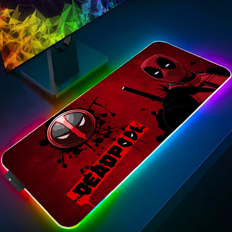 LED マウスパッドゲーミングバックライトロックエッジアニメ - Pc Gaming Lounge のレビューと価格